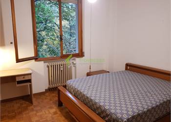 stanza matrimoniale per studenti o lavoratori