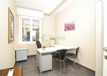 Ufficio co-working 20 mq circa